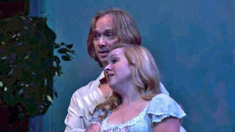 Anthony and Angelique reconcile